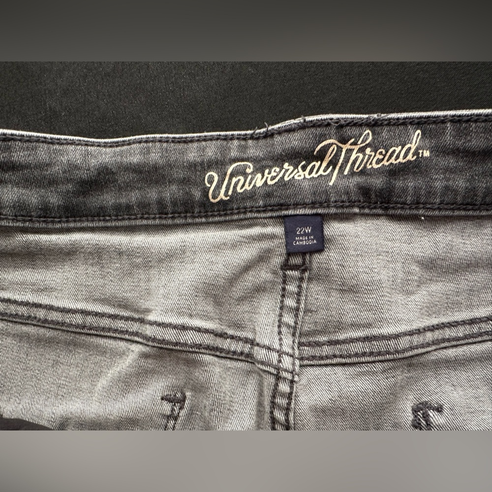 Universal Thread Black Washed Denim - image 4